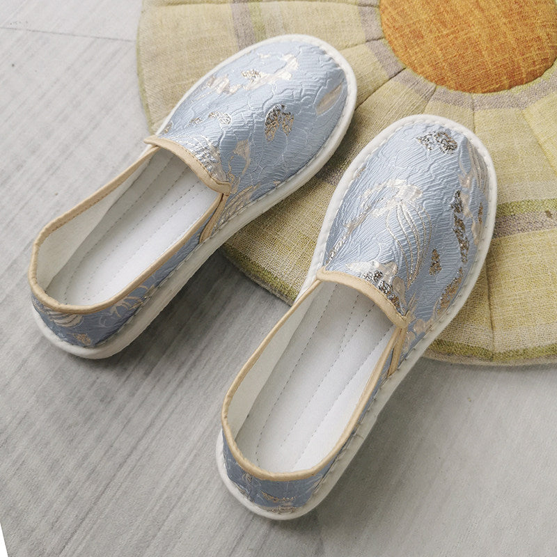 Handmade Floral Embroidered Cotton Slip-On Shoes – Breathable & Comfortable
