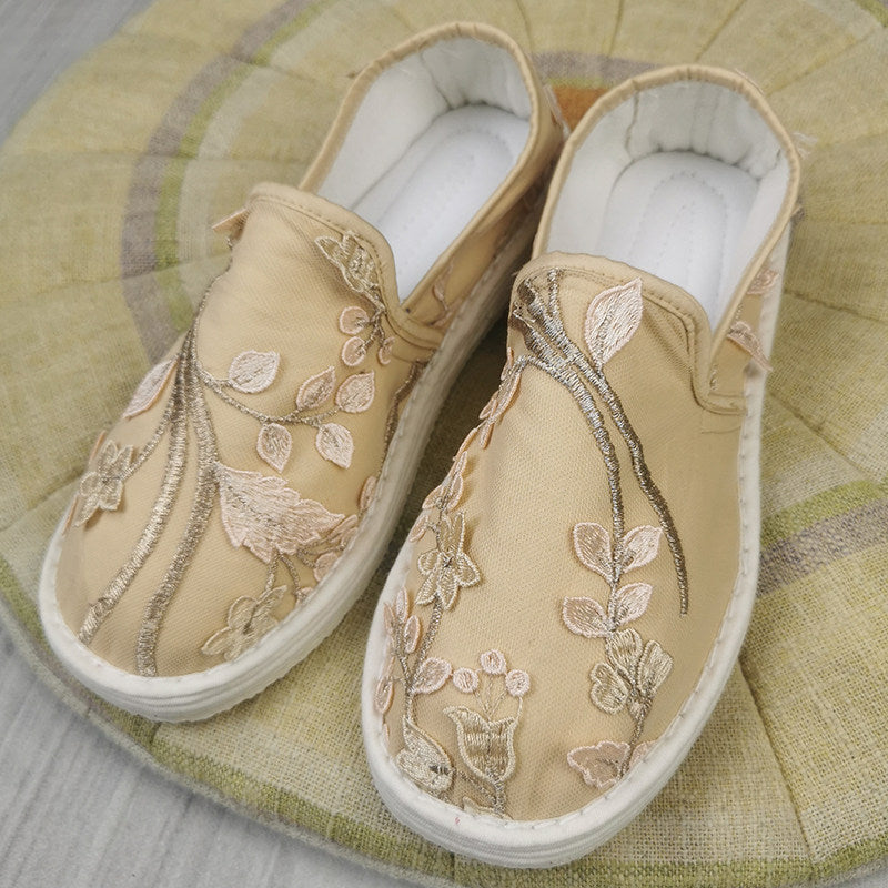 Handmade Floral Embroidered Cotton Slip-On Shoes – Breathable & Comfortable