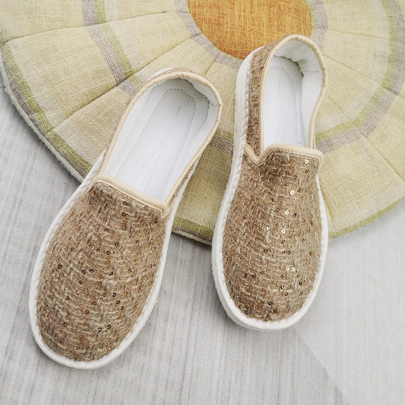 Handmade Floral Embroidered Cotton Slip-On Shoes – Breathable & Comfortable