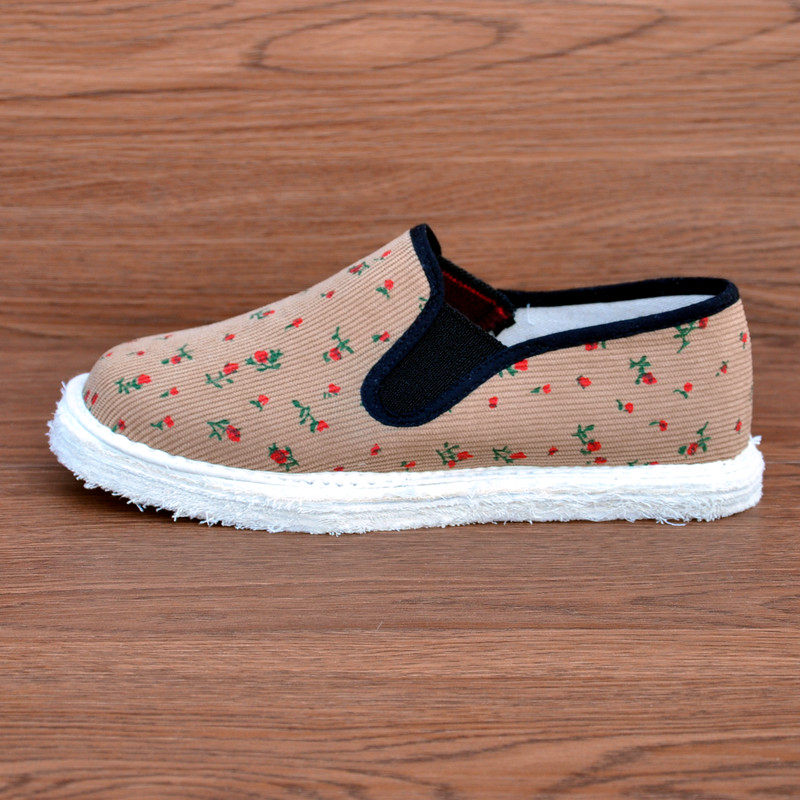 Handmade Cotton Slip-On Shoes – Lightweight, Breathable, Comfortable Daily Flat